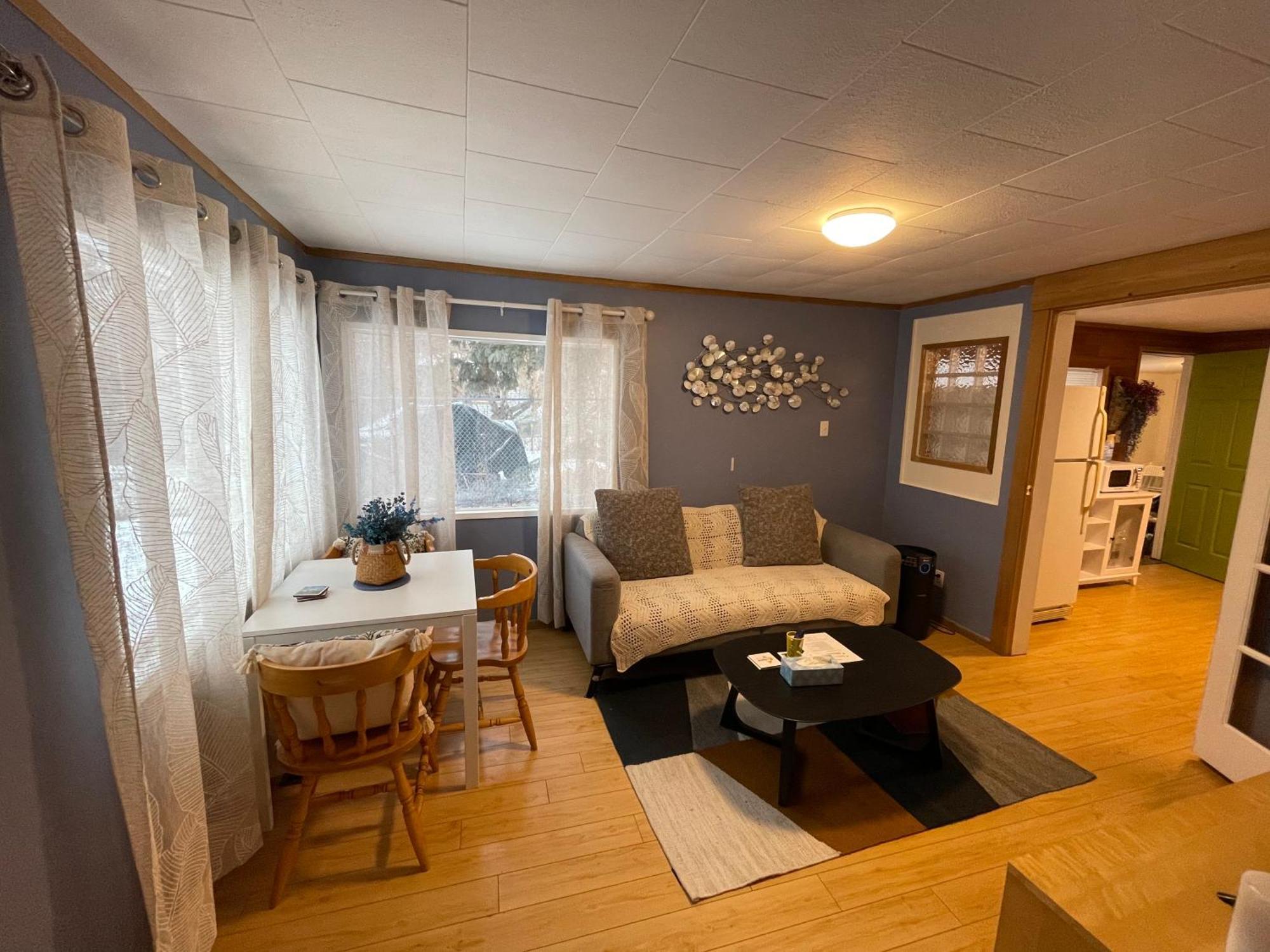 Entire House And Home In Whitehorse Downtown Exterior foto