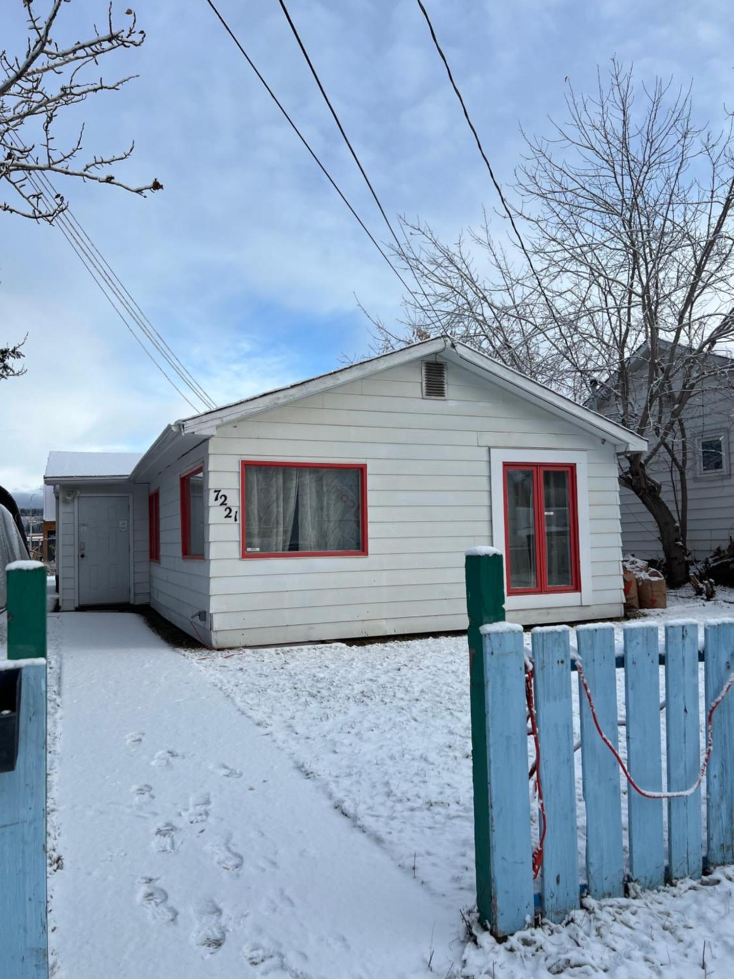Entire House And Home In Whitehorse Downtown Exterior foto